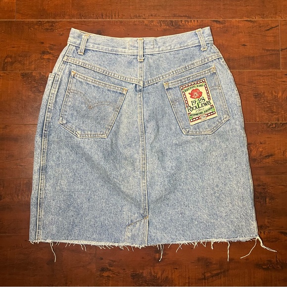 VINTAGE Denim Mini Jean Skirt Rica Lewis Raw Hem Vtg Size 44 / US 12 - Picture 3 of 10